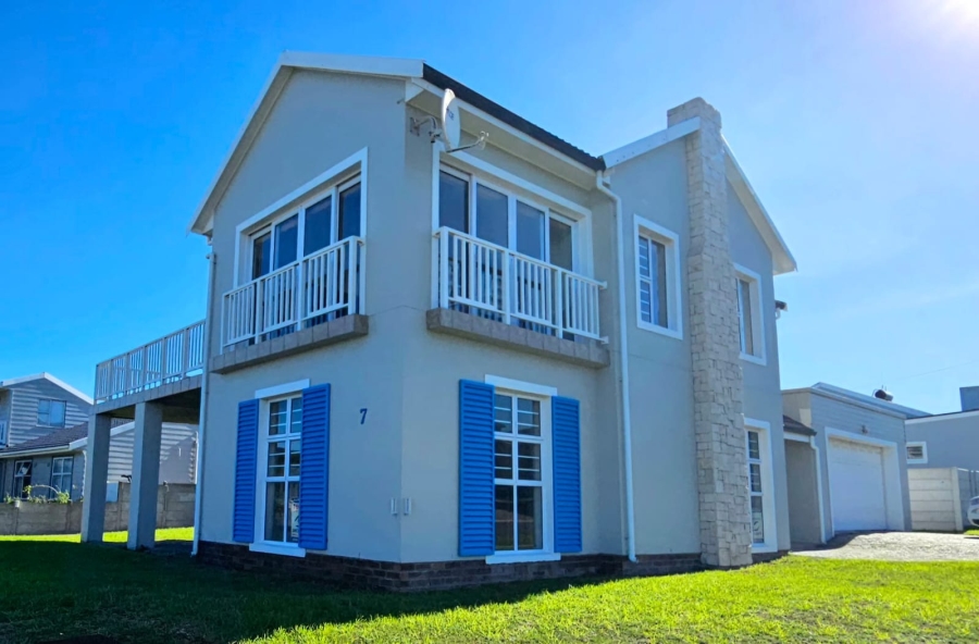 3 Bedroom Property for Sale in Franskraal Western Cape